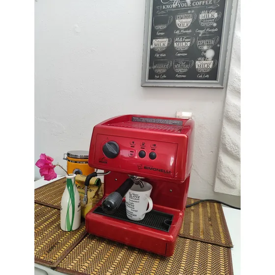 Cafetera Nuova Simonelli Oscar Roja