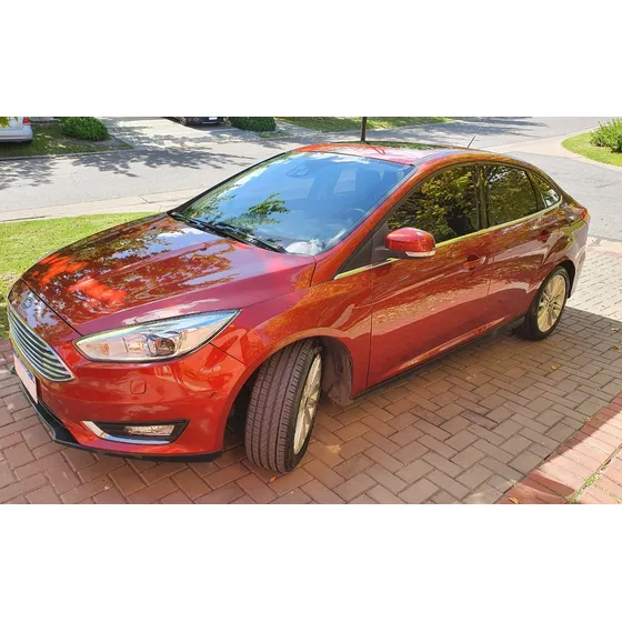 Ford Focus Iii 2.0 Sedan Titanium At6