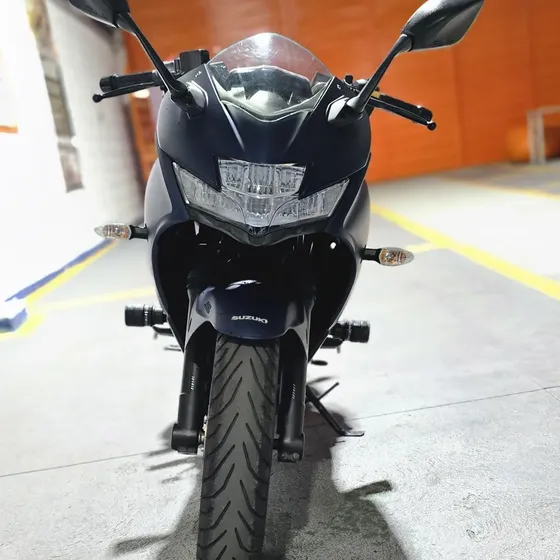Suzuki Gixxer 250 Sf