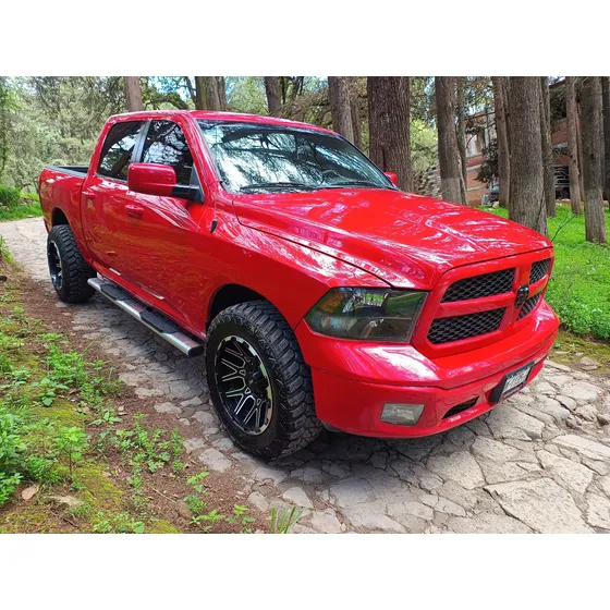 Dodge Ram 1500 5.7 Pickup Slt Aa 4x2 Mt