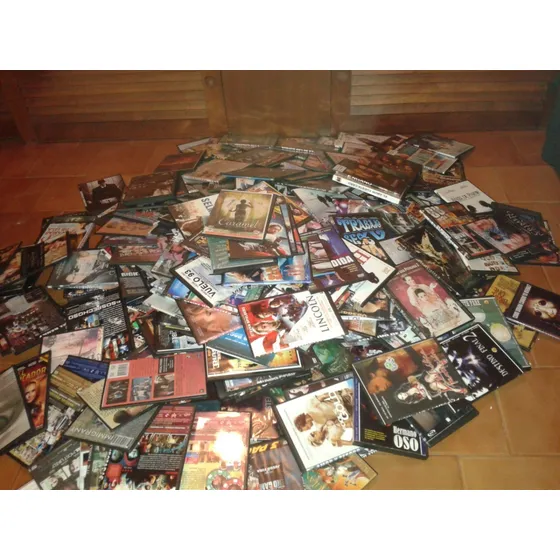50 Estuches Dvd Blu-ray Cd Ps3 Ps4  + 50 Películas De Regalo