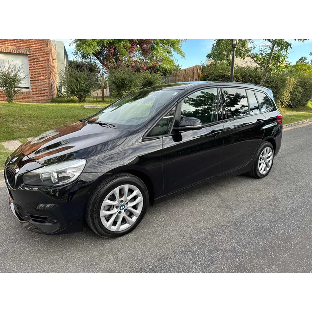 Bmw Serie 2 2.0 220i Sport Line 184cv