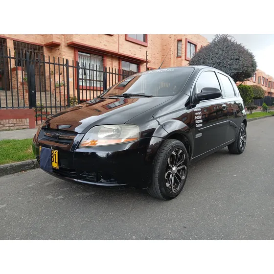Chevrolet Aveo 1.6 Five