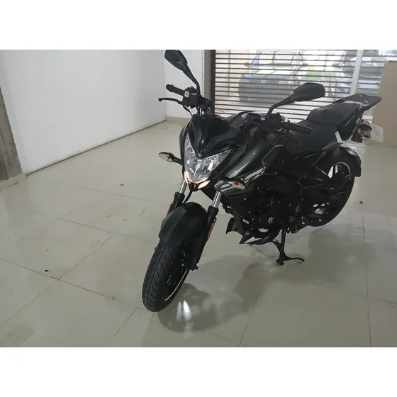 Bajaj 2024 Rouser Ns 200