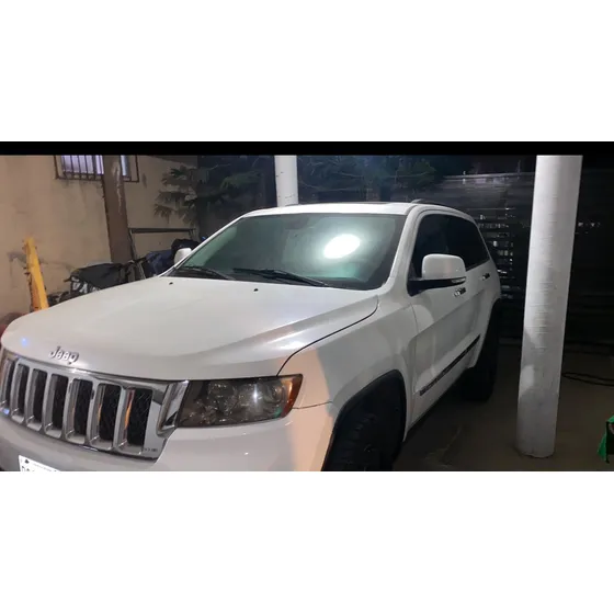 Jeep Grand Cherokee 5.7 Overland V8 Tech Group 4x4 Mt