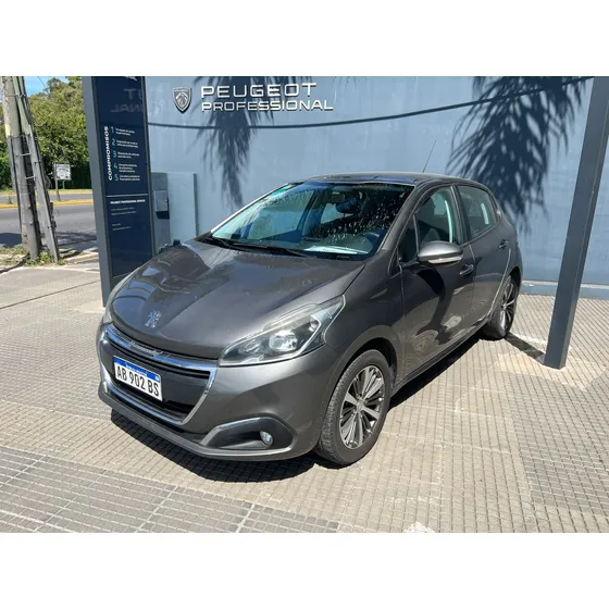 Peugeot 208 1.6 Allure