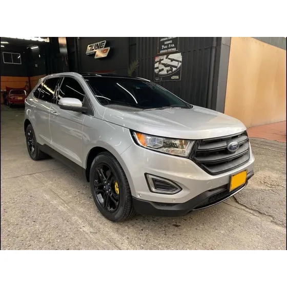 Ford Edge 3.5 Titanium