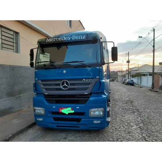 Conjunto Axor 2044 E Carreta Tanque 45.000 Inox Rodotic
