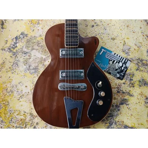 Sergio Repiso '63 Spruce | Hofner Club 60 - No Gibson Fender