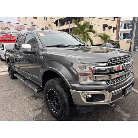 Ford F-150 Lariat Powerstroke 4x4 Turbo Diésel 6 Cilindros