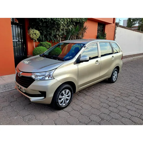 Toyota Avanza 1.5 Le At
