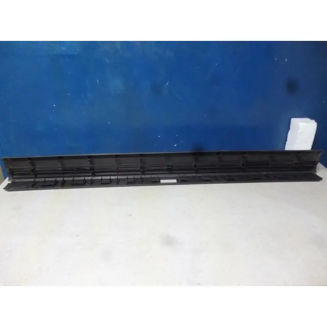 Goma Central Parachoque Trasero Monza  90035550