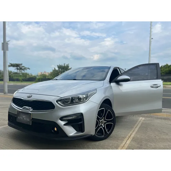 Kia Cerato 1.6 Vivro Vibrant Aut