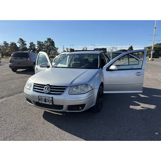 Volkswagen Bora 2.0 Trendline 115cv
