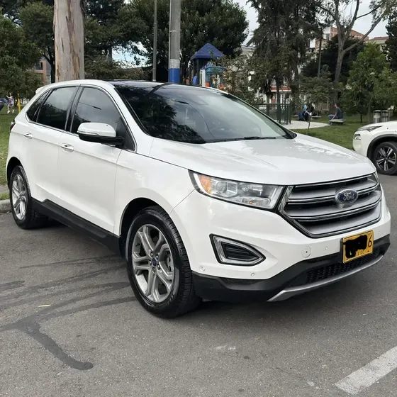 Ford Edge 2016 3.5 Titanium