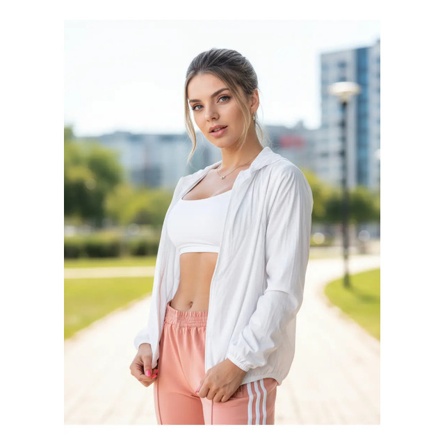 Jaqueta Feminina Iz Corta Vento Ultra Leve Com Capuz 2026 Branco P Lisa Jaqueta Feminina Iz Corta Vento Ultra Leve Com Capuz 2026 Branco P Lisa