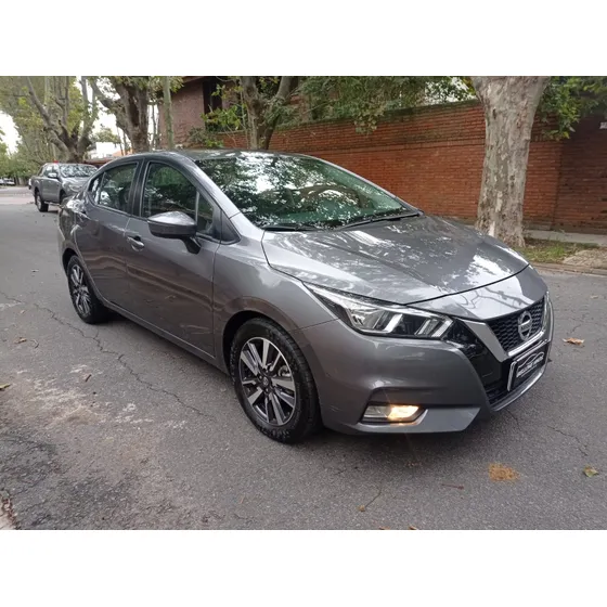 Nissan Versa 1.6 Advance At
