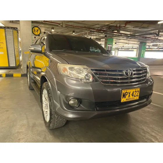Toyota Fortuner 2.7l