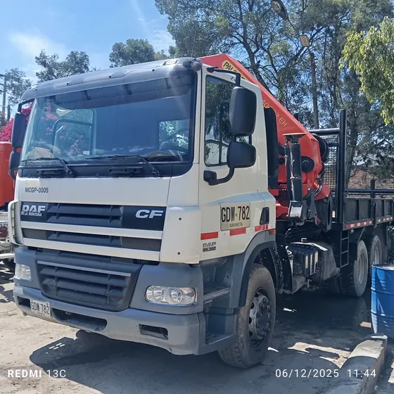 Daf, Doble Troque, Con Brazo Grua, De 17 Toneladas