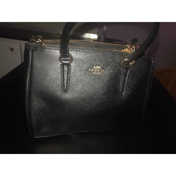 Cartera Coach Miny Lilli Black Cartera Con 3 Compartimiento