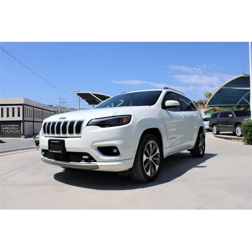 Jeep Cherokee Overland 4x2
