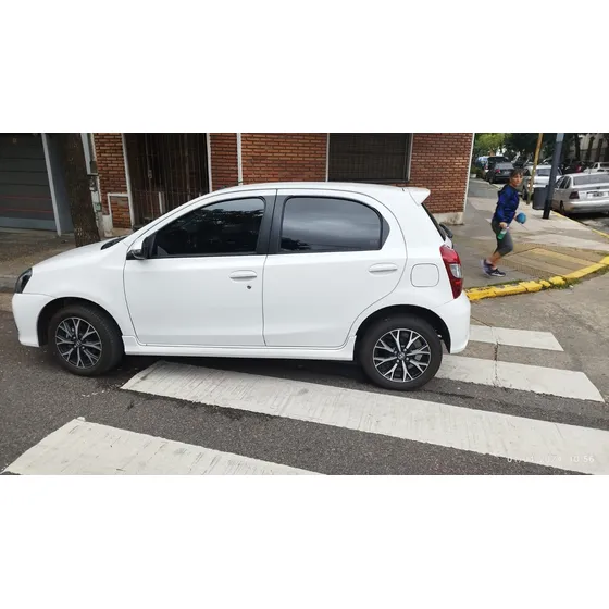 Toyota Etios 1.5 Xls At