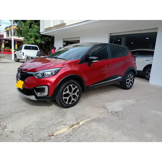 Renault Captur 2.0 Intens Automática