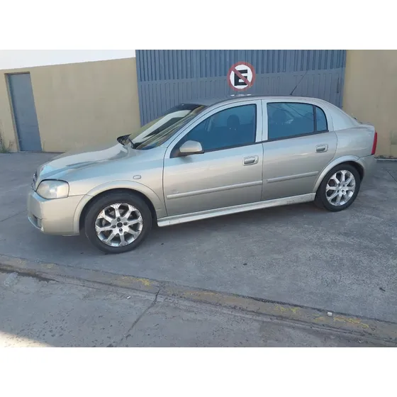 Chevrolet Astra 2.0 Gls