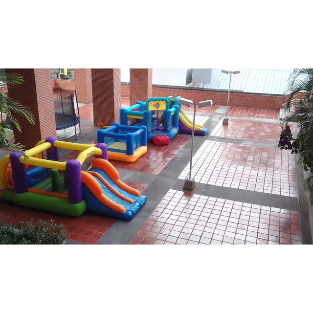 Alquiler De Colchones Inflables,  Cama Elástica, Y Otros