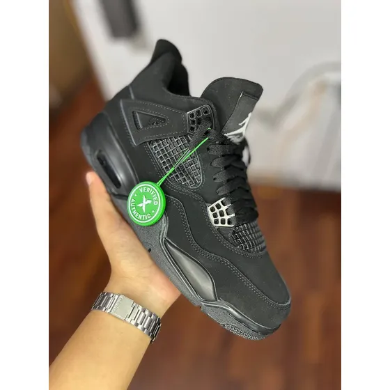 Jordan Retro 4