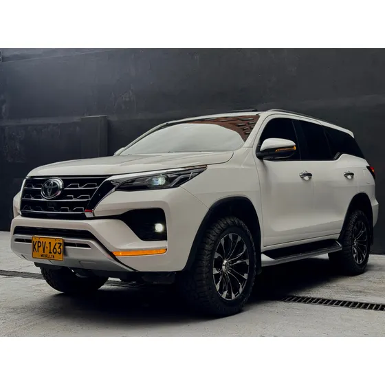 Toyota Fortuner 2.8l
