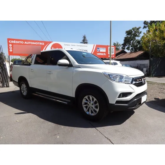 Ssangyong Grand Musso Ssangyong Musso Grand Diesel 2.2 Mec 6 Vel Solo 68.000 Km