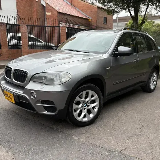 BMW X5 2012 3.0 Xdrive30d