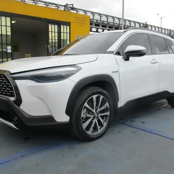 Toyota Corolla Cross 2023 Seg Hybrid 4x4 1800cc At Aa