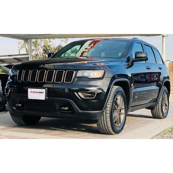 Jeep Grand Cherokee 3.6 Edición 75 Aniversario 4x2 Mt