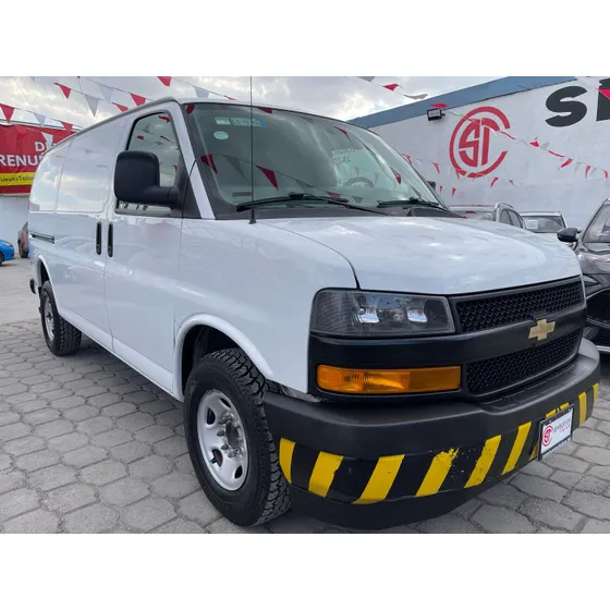 Chevrolet Express Cargo Van 4 Pts. 2500 Ls, V8, Ta, A/ac., R-16
