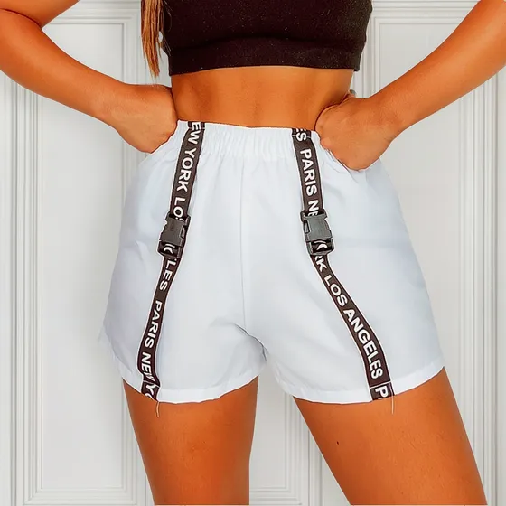Shorts Tactel Curto Detalhe Faixa Com Suspensório