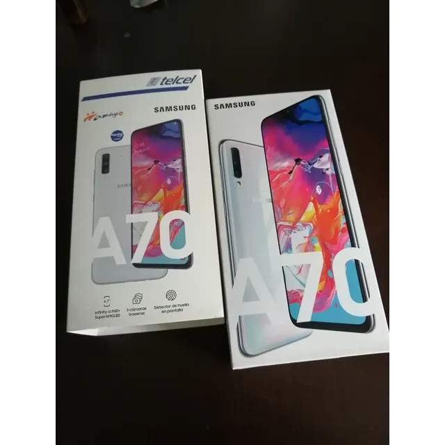 Celular Samsung Galaxy A70 Blanco