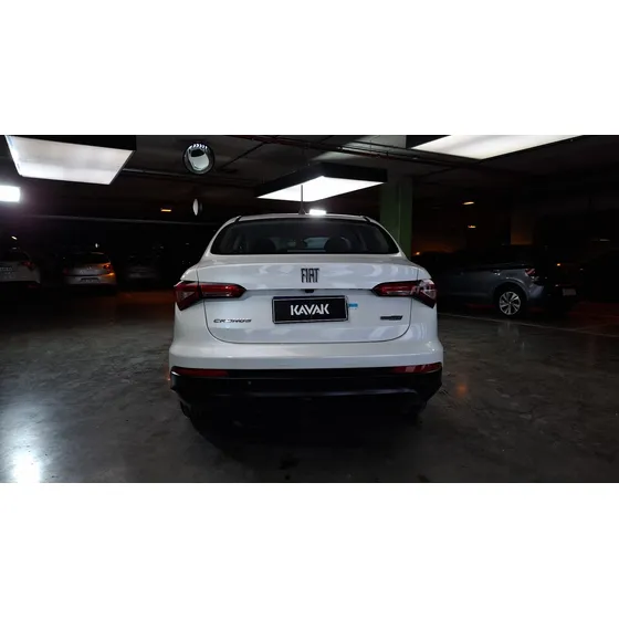 Fiat Cronos 1.8 Precision Auto