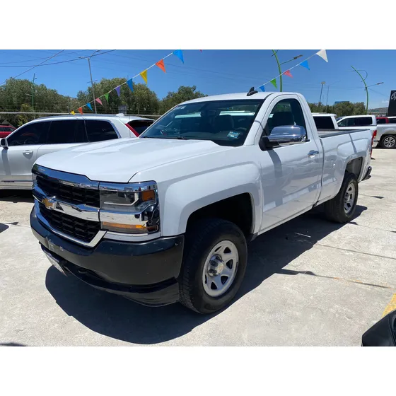 Chevrolet Silverado Silverado 1500 Ls Cab Regular At