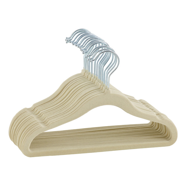 50 Cabides De Veludo Infantil Bege Ultrafino Slim 50 Cabides De Veludo Infantil Bege Ultrafino Slim