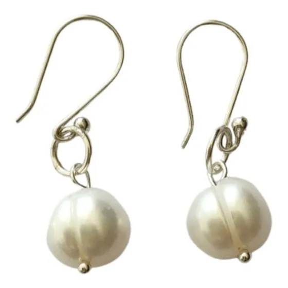 Aros Colgantes De Perla De Rio Plata Clasicos Y Elegantes