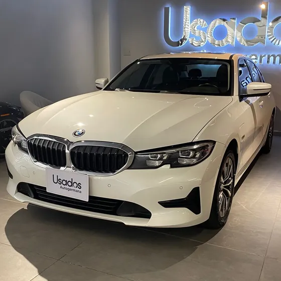 BMW Serie 3 2022 330e