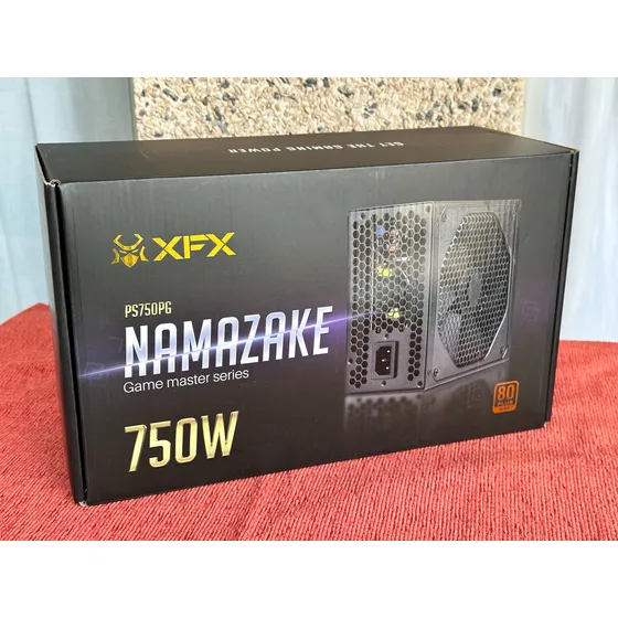 Fuente Alimentación Gamer Xfx Namazake 750w 80+ Gold Negro.