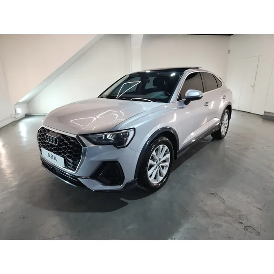 Audi Q3 Sportback 1.4 35tfsi Sportback 150 Cv