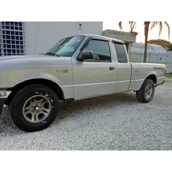 Ford Ranger Pickup Xlt