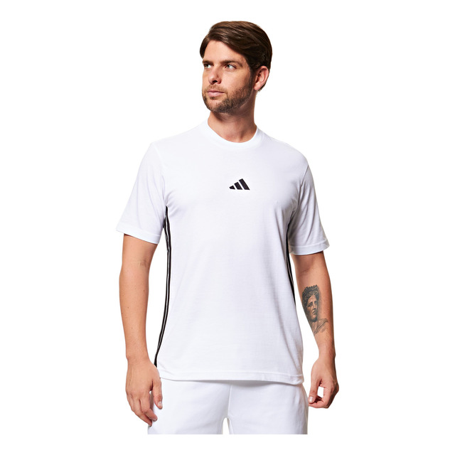Camiseta Masc Essentials 3 Stripes Single Jersey Tee adidas Camiseta Masc Essentials 3 Stripes Single Jersey Tee adidas