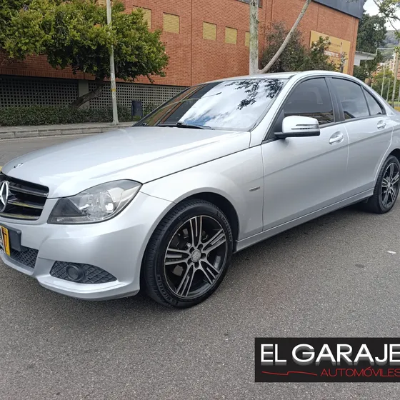 Mercedes-Benz Clase C 2014 1.6 Cgi Blueefficiency