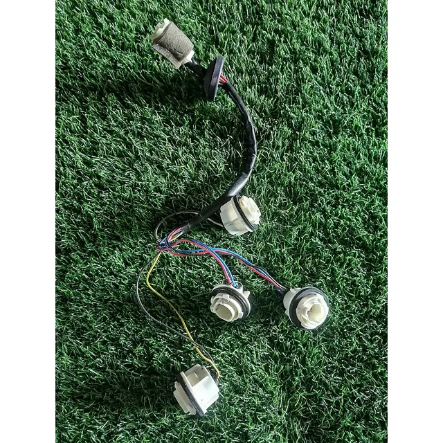 Ramal De Luces Trasera Chevrolet Aveo