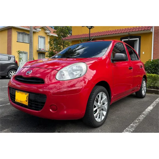 Nissan March 1.6 Active +